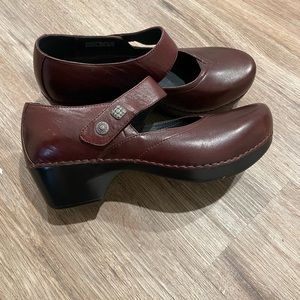 New Dansko Mary Janes
